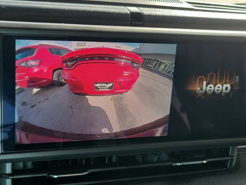 Used 2024 Jeep Wrangler Sport S image 17