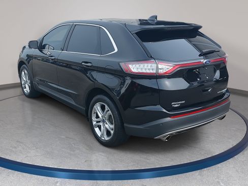 Used 2018 Ford Edge Titanium w/ Technology Package AWD/4WD image 7