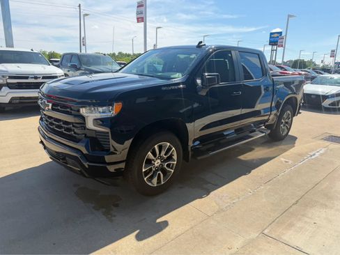 New 2026 Chevrolet Silverado 1500 RST w/ Convenience Package II AWD/4WD image 2