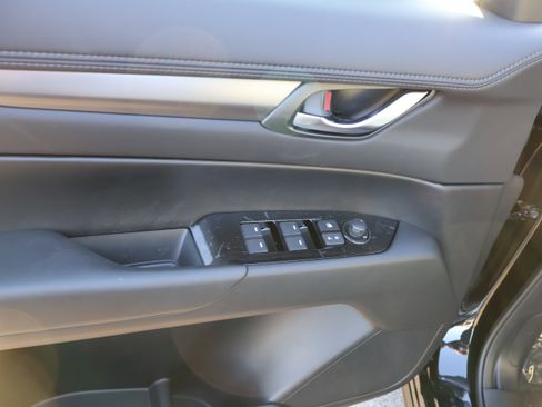 New 2025 MAZDA CX-5 AWD 2.5 S w/ Preferred Package image 23