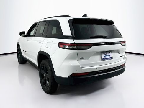 Used 2023 Jeep Grand Cherokee Limited w/ Black Appearance Package RWD image 7