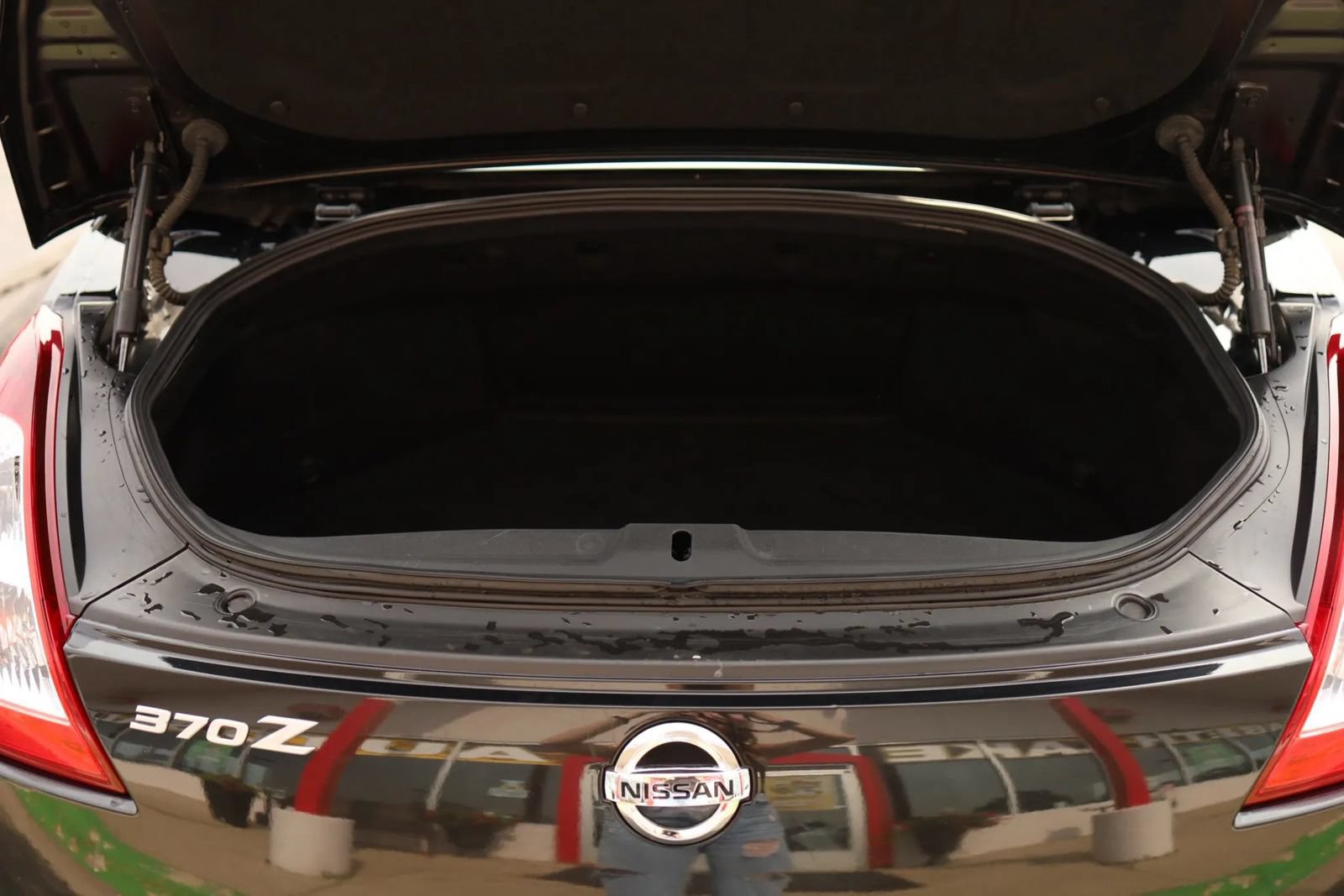 Used 2019 Nissan 370Z Touring RWD image 37