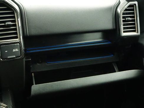 Used 2018 Ford F150 Raptor w/ Equipment Group 802A Luxury image 26