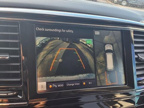 Used 2021 INFINITI QX80 Luxe w/ All-Season Package image 5