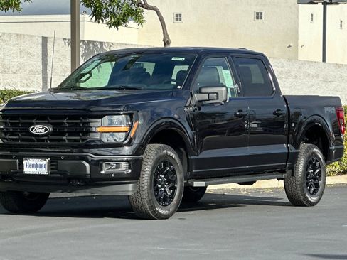 New 2026 Ford F150 XLT w/ Equipment Group 302A MID image 8