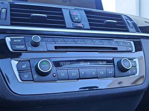 Used 2018 BMW 230i 230i image 25