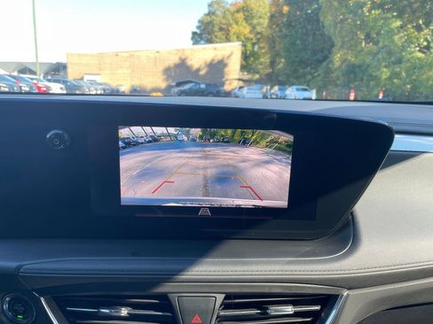 Used 2025 Buick Encore GX Preferred image 17