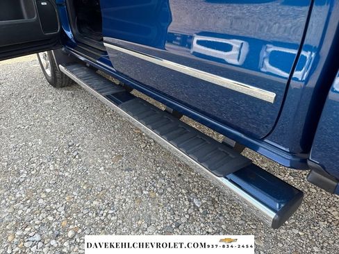 Used 2017 Chevrolet Silverado 2500 LTZ w/ Vortec Plus Package AWD/4WD image 36