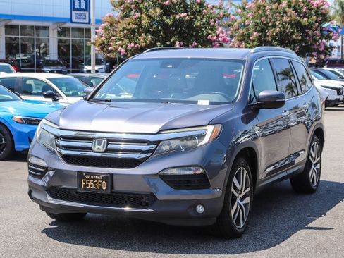 Used 2016 Honda Pilot Touring image 3