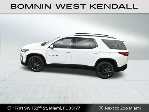 Used 2023 Chevrolet Traverse RS image 13