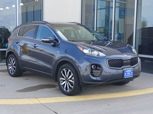 Used 2018 Kia Sportage EX w/ Option Group 040 AWD/4WD image 5