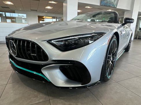 New 2024 Mercedes-Benz SL 63 AMG 4MATIC image 23