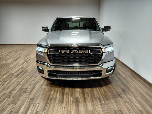 Used 2025 RAM 1500 Big Horn AWD/4WD image 3