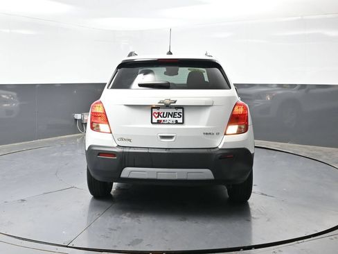 Used 2016 Chevrolet Trax LT w/ LT Convenience Package FWD image 13