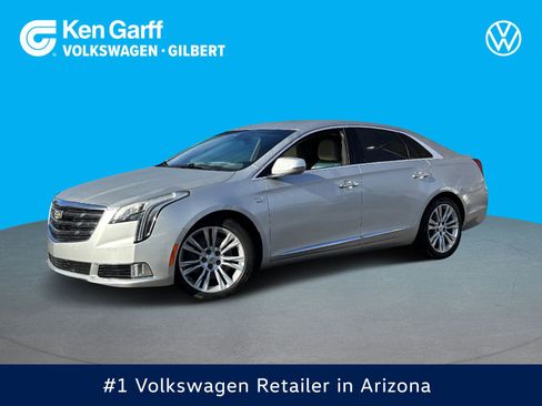 Used 2019 Cadillac XTS Luxury image 1