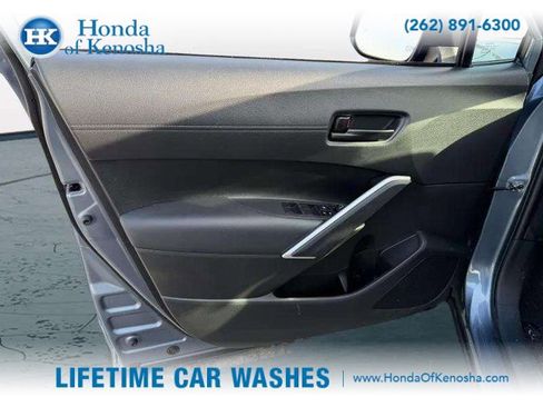 Used 2023 Toyota Corolla Cross LE image 19