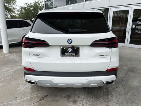 Used 2026 BMW X5 sDrive40i RWD image 10