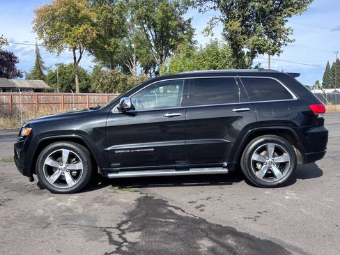 Used 2015 Jeep Grand Cherokee Overland w/ Advanced Technology Group image 5