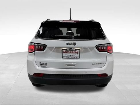 Certified 2024 Jeep Compass Limited AWD/4WD image 9