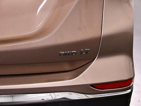 Used 2019 Chevrolet Equinox LT image 11