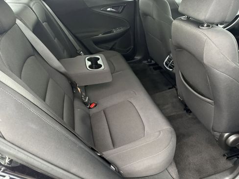 Used 2023 Chevrolet Malibu LT image 13