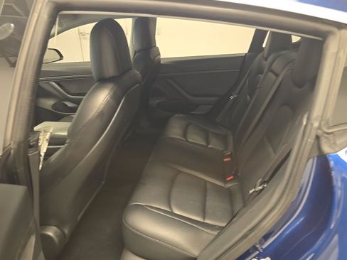 Used 2020 Tesla Model 3 Standard Range Plus RWD image 6