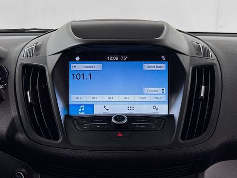 Used 2019 Ford Escape SE FWD image 14