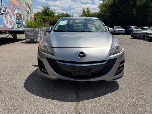 Used 2010 MAZDA MAZDA3 i Touring FWD image 2