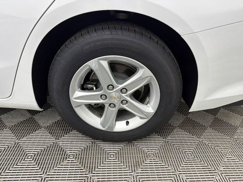 Used 2023 Chevrolet Malibu LT image 19