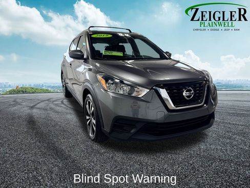 Used 2019 Nissan Kicks SV w/ Exterior Package FWD image 8
