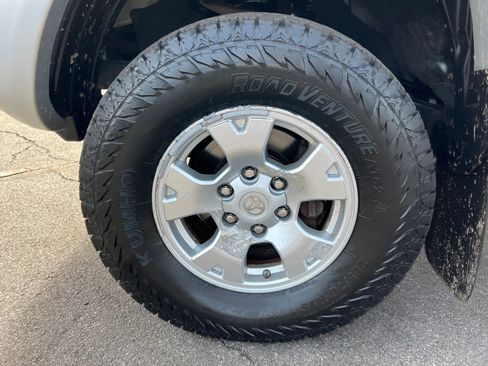 Used 2009 Toyota Tacoma 4x4 Double Cab image 19