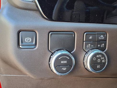 Used 2026 GMC Sierra 1500 SLT RWD image 14
