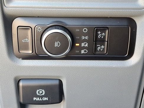 Used 2025 Ford F150 XLT w/ Equipment Group 301A Standard image 25