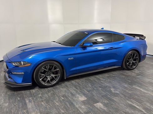 Used 2020 Ford Mustang GT Premium w/ Performance Package - Level 2 image 3