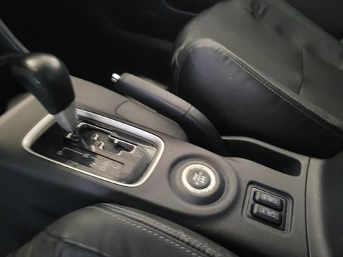 Used 2016 Mitsubishi Outlander SEL AWD/4WD image 26