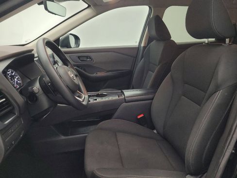 Used 2023 Nissan Rogue S FWD image 17