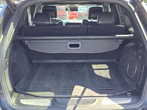 Used 2014 Jeep Grand Cherokee Overland w/ Advanced Technology Group AWD/4WD image 15
