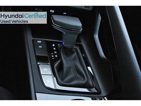 Certified 2025 Hyundai Elantra SEL FWD image 26