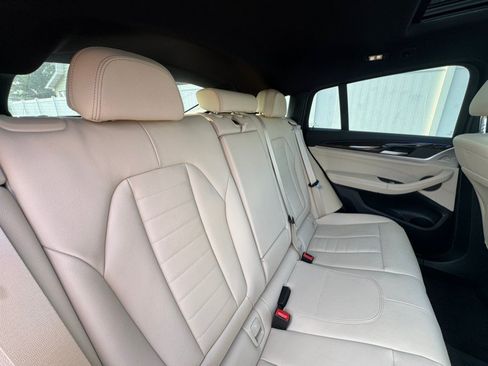 Used 2021 BMW X4 xDrive30i w/ EXECUTIVE PACKAGE w/ Premium Package AWD/4WD image 34