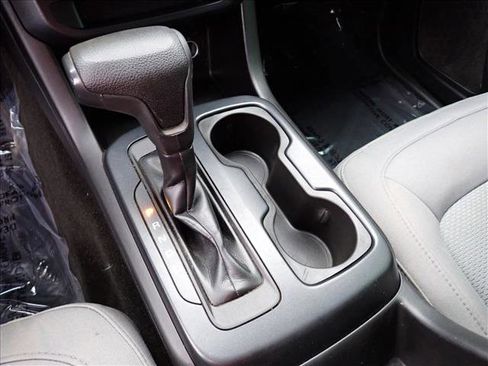 Used 2018 Chevrolet Colorado W/T w/ WT Convenience Package image 14