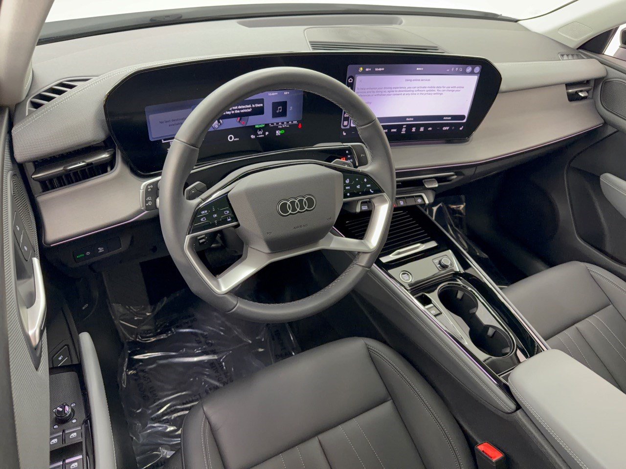 Used 2026 Audi Q3 quattro 2.0T w/ Driver Assistance Package AWD/4WD image 4