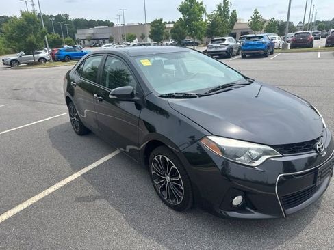 Used 2016 Toyota Corolla S Premium FWD image 3