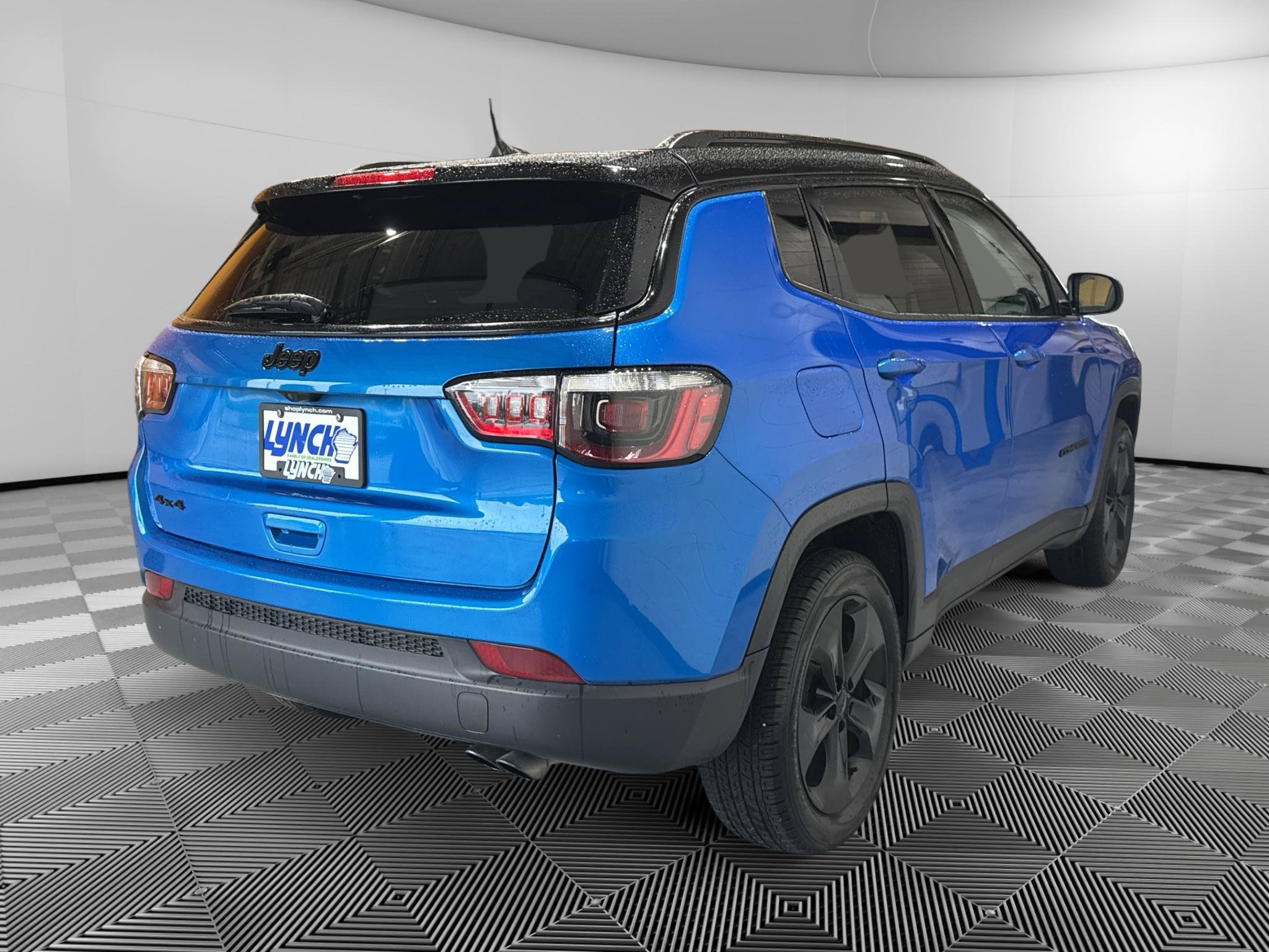 Used 2021 Jeep Compass Latitude AWD/4WD image 5