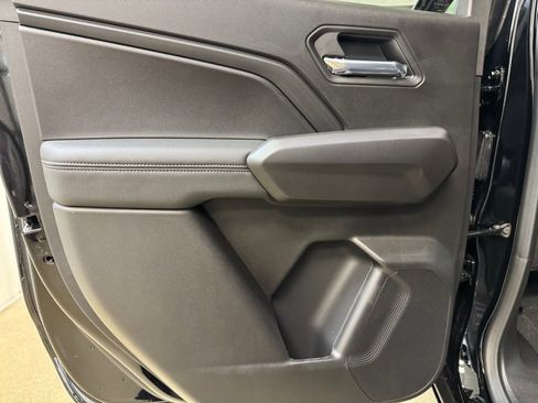 New 2026 GMC Canyon Elevation w/ Convenience Package image 16