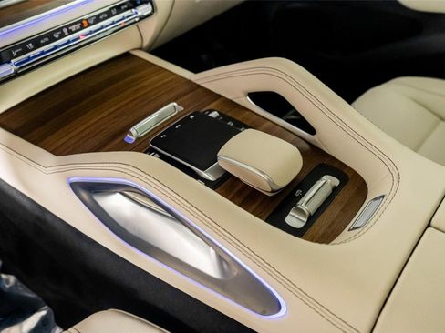 Used 2025 Mercedes-Benz GLS 450 GLS 450 image 35