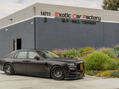 Used 2027 Rolls-Royce Phantom Sedan RWD image 1