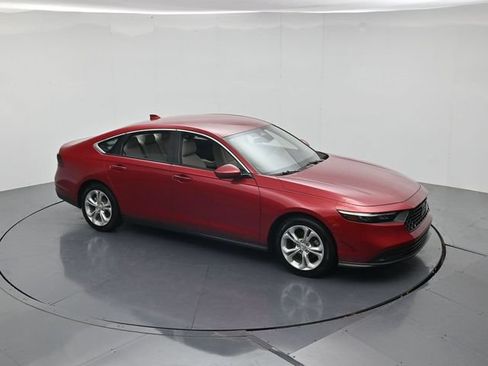 Used 2024 Honda Accord LX image 40