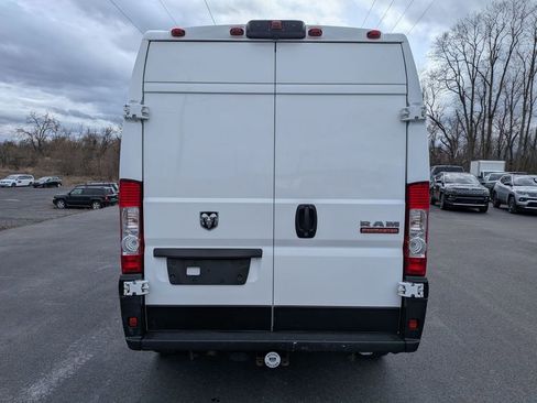 Used 2022 RAM ProMaster 2500 w/ Interior LED Lighting Group image 4