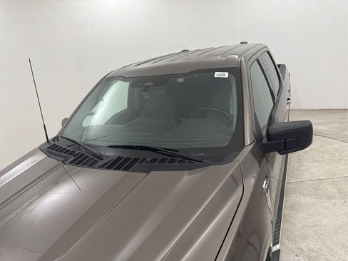Used 2022 Ford F150 XLT w/ Equipment Group 302A High RWD image 15