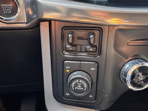Used 2024 Ford F150 Lariat w/ Equipment Group 502A High AWD/4WD image 24
